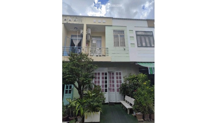 Nhà bán thuộc kdc hưng phú 1 gần siêu thị go cần thơ